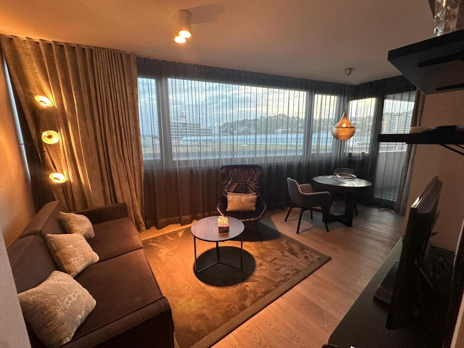Suites Im Cloud Stuttgart Eksteriør bilde